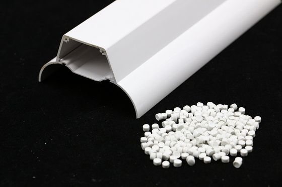 25kgs / كيس النتوء الملف الشخصي PVC حبيبات بلاستيكية FDA