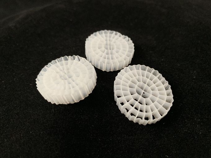 وسائط بلاستيكية HDPE 25X4mm لمعالجة مياه الصرف الصحي 2